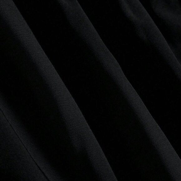 Black Casual Women's Solid Color A-Line Loose Skirt - Picture 5 of 7